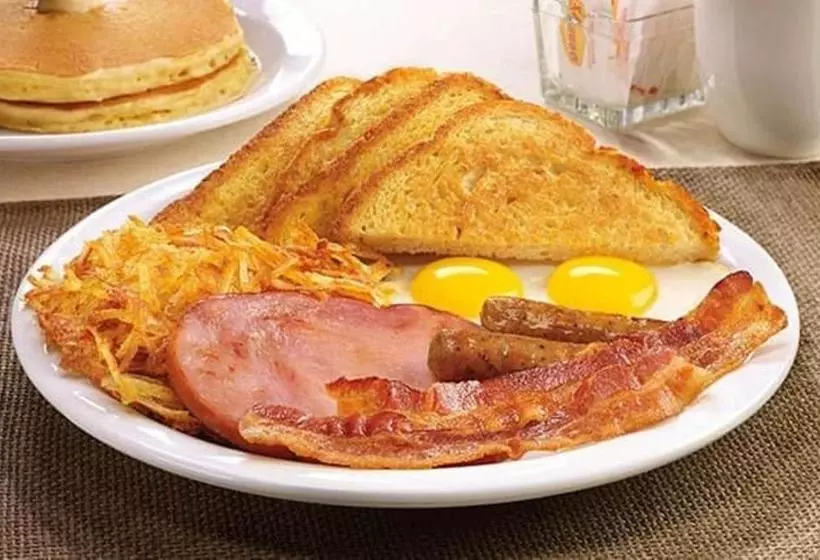 هتل Prenox  And Suites