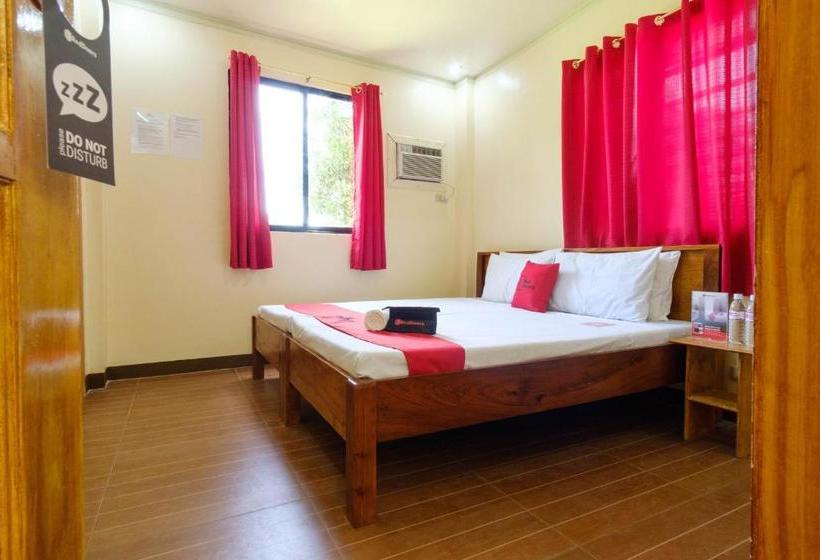 בית מלון כפרי Reddoorz @ Poblacion 6 Coron
