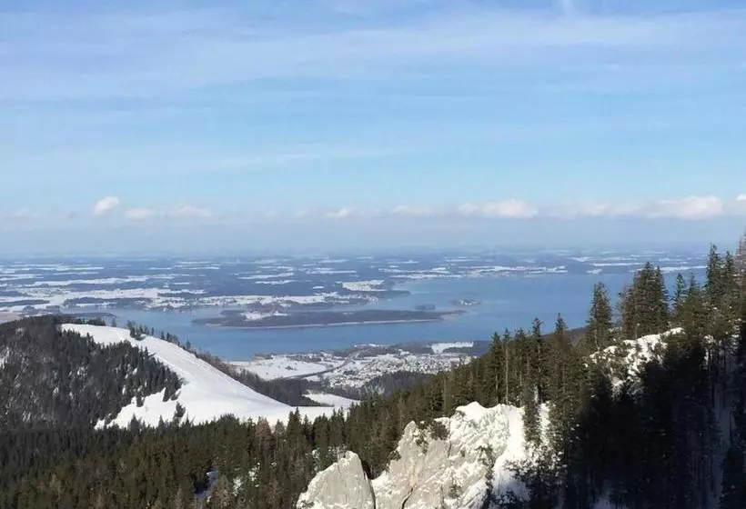 هتل Sonnenalm Kampenwand