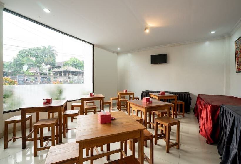 בית מלון כפרי Wisma Putra Jaya