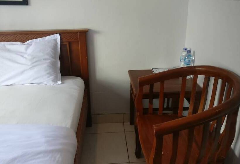 בית מלון כפרי Wisma Putra Jaya