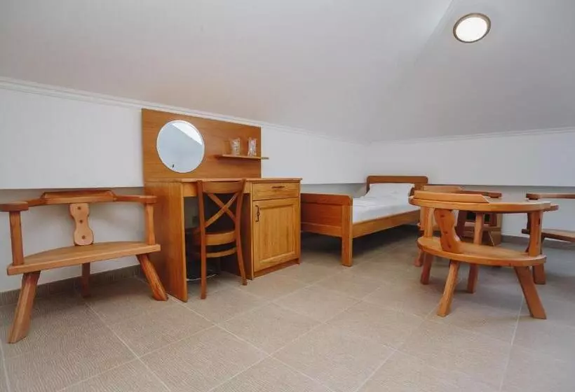 پانسیون Eco Winery Lipovac Apartments