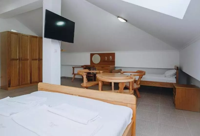 پانسیون Eco Winery Lipovac Apartments