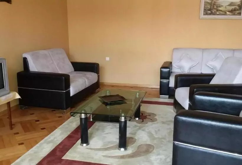 پانسیون Guest House Kartvelishvili
