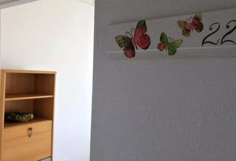 پانسیون Jurgis Guest House