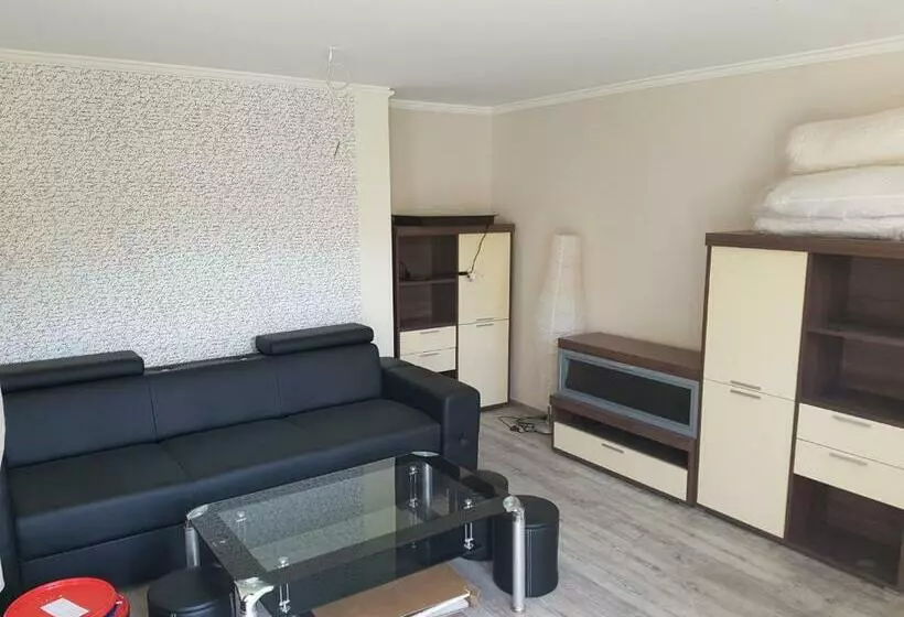 ペンション Meszaros Apartman