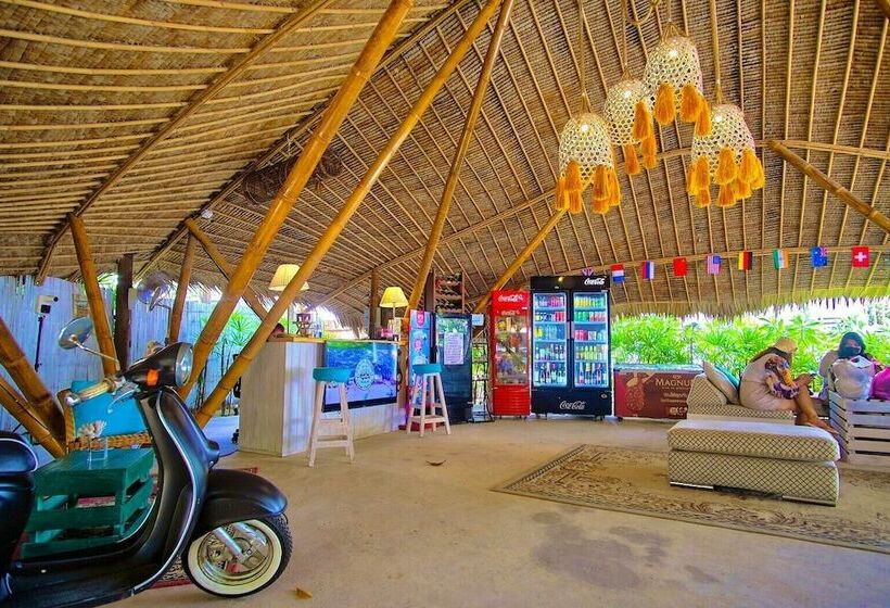 Hotel Beach House Camp