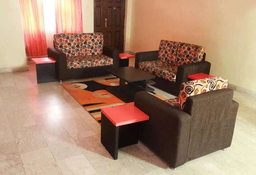 Carleton Hotel & Suites