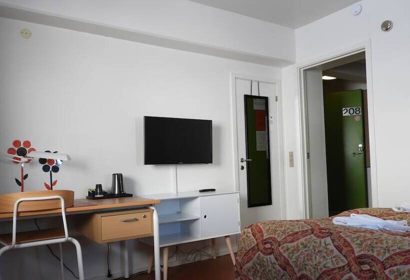 Szálloda Sulisartut Højskoliat