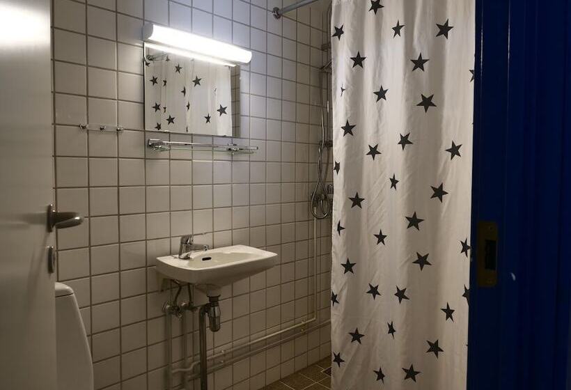 Szálloda Sulisartut Højskoliat