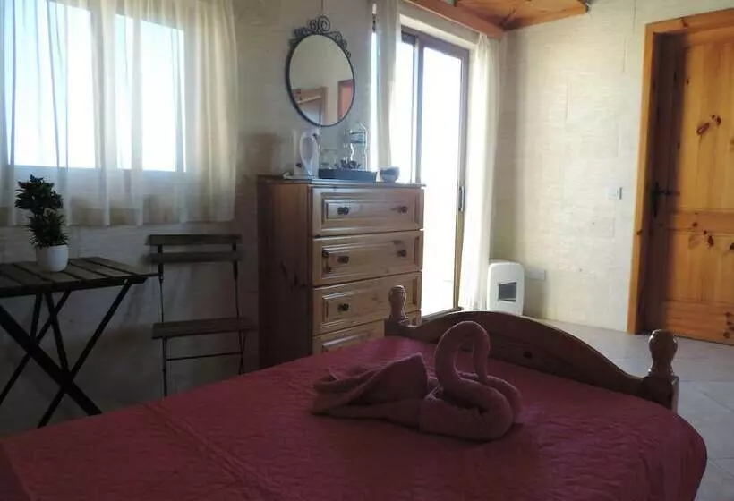 پانسیون Gozo Holiday House