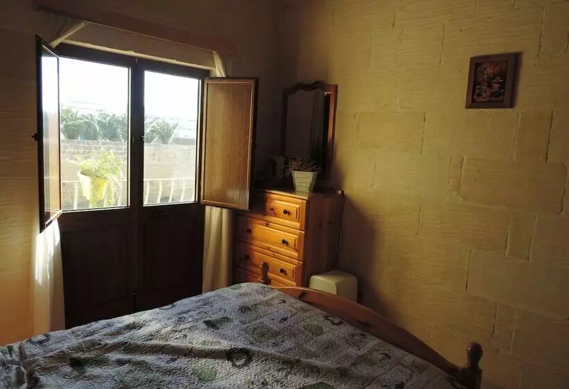 پانسیون Gozo Holiday House