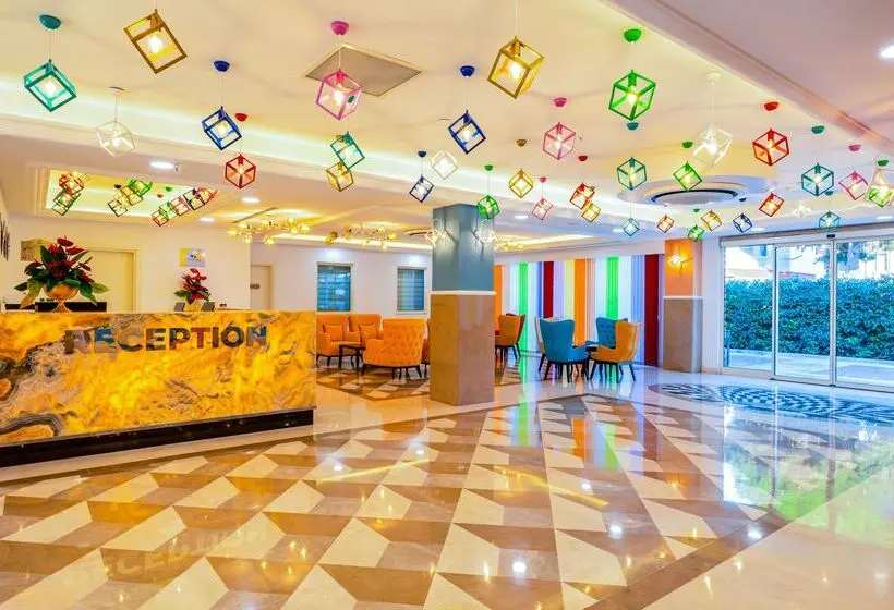 ホテル Crystal Club World Of Colours