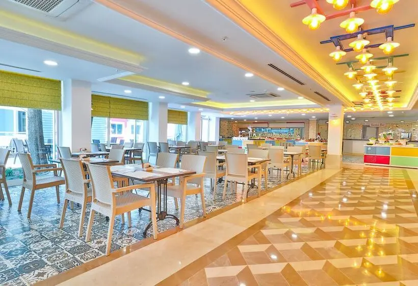 ホテル Crystal Club World Of Colours