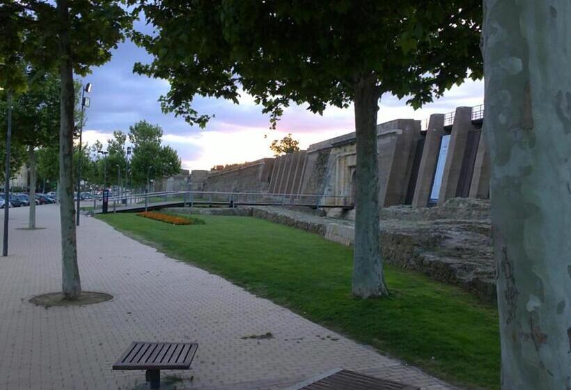 Aparthotel Els Molins