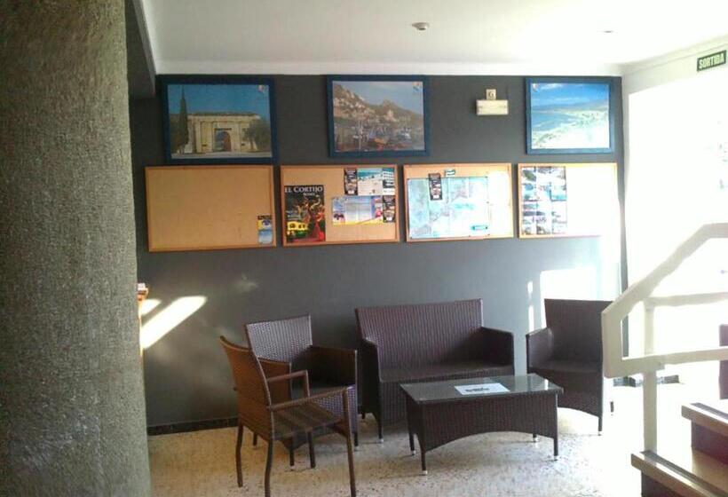 Aparthotel Els Molins