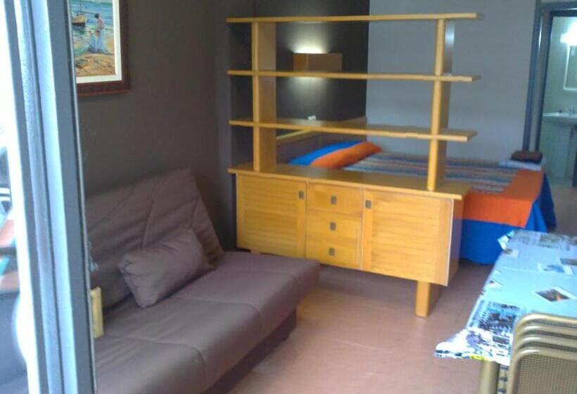 Aparthotel Els Molins