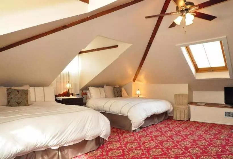 Brockamour Manor Bed And Breakfast