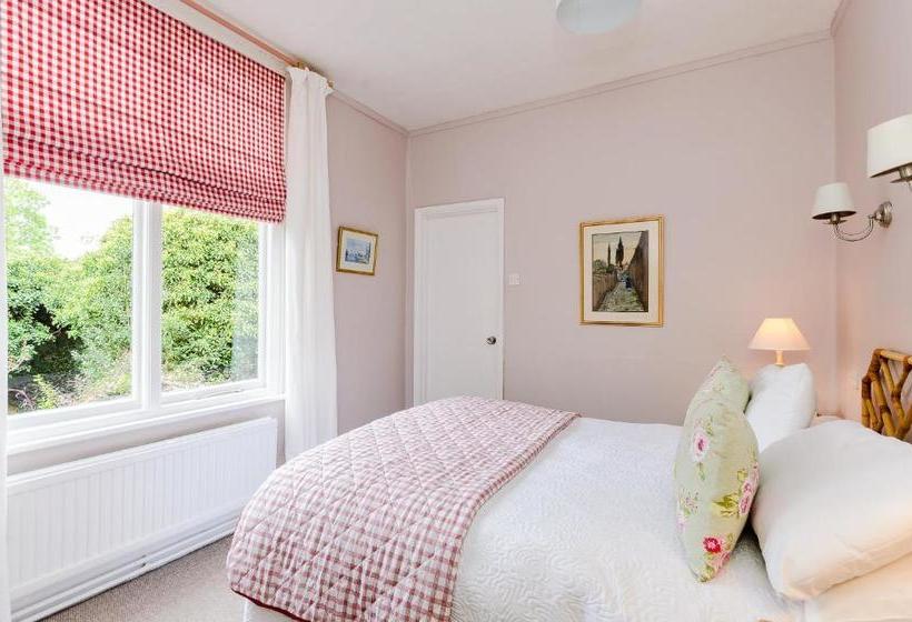 فندق The Garden   B&b