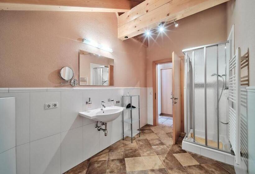 Отель Berggasthof Bärnstatt