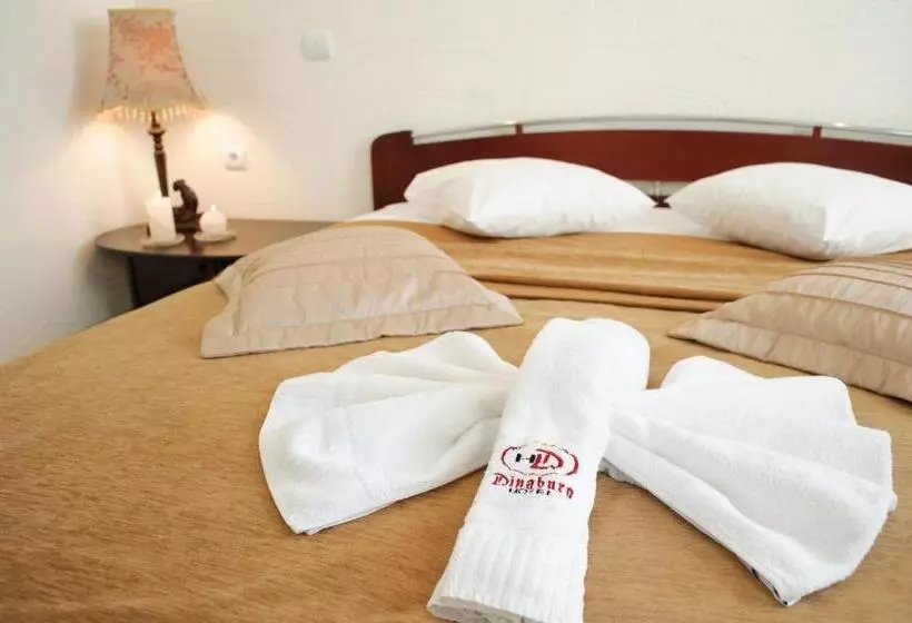 هتل Dinaburg Spa