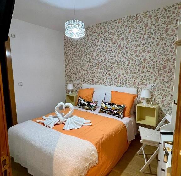 هتل Hostal Flat55madrid