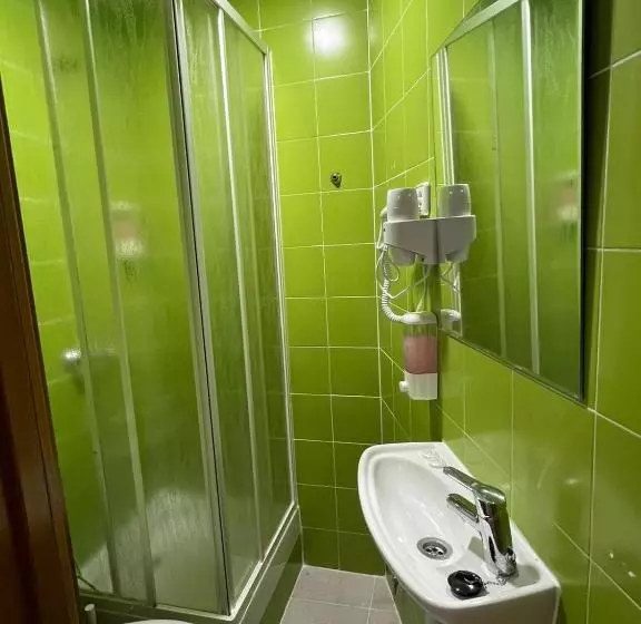 هتل Hostal Flat55madrid