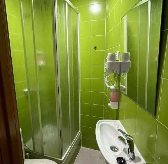 هتل Hostal Flat55madrid