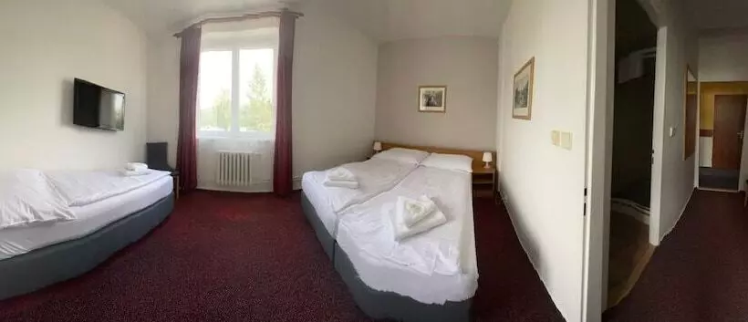 בית מלון כפרי Harrachov 702