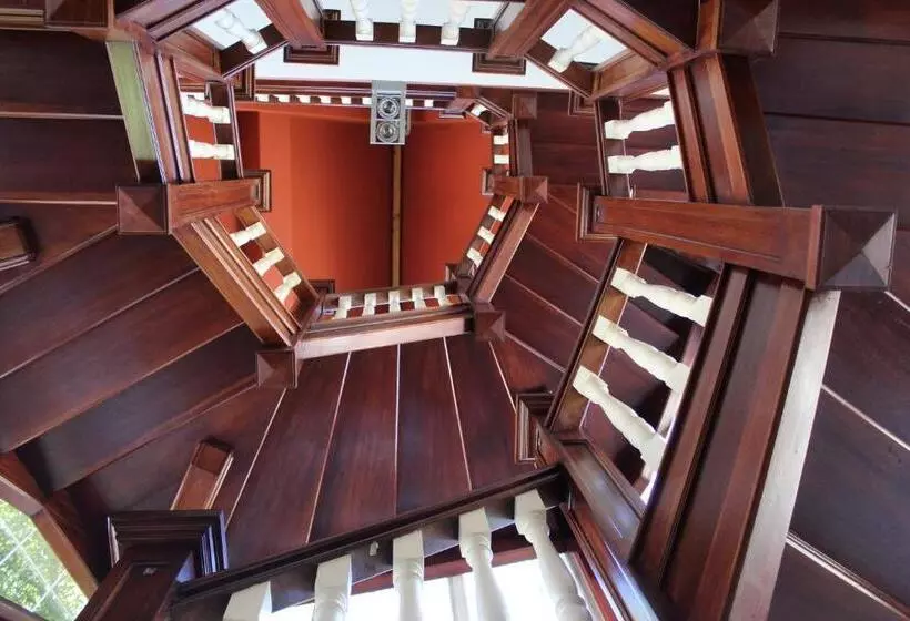 Отель Harrison Etxea