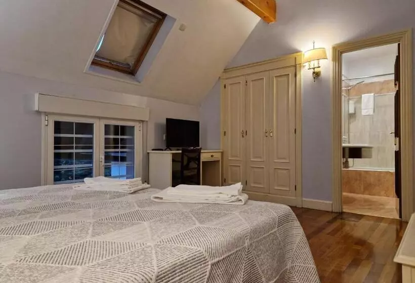 Отель Harrison Etxea