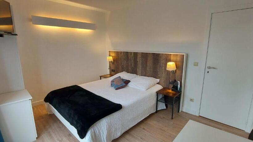 ホテル La Cascada