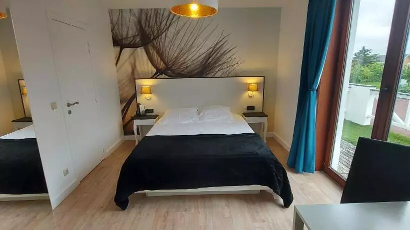 ホテル La Cascada