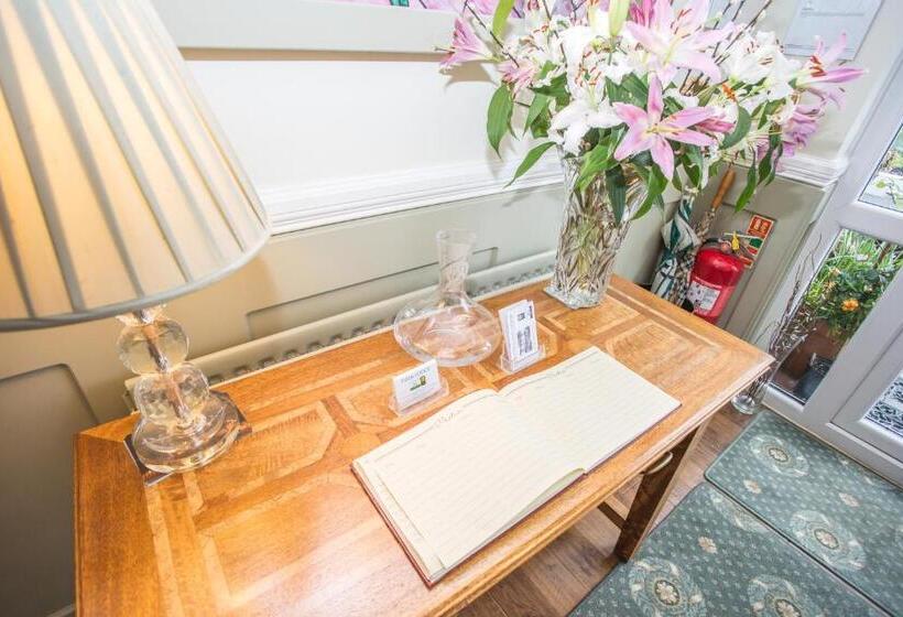 فندق Park Lodge Guest House