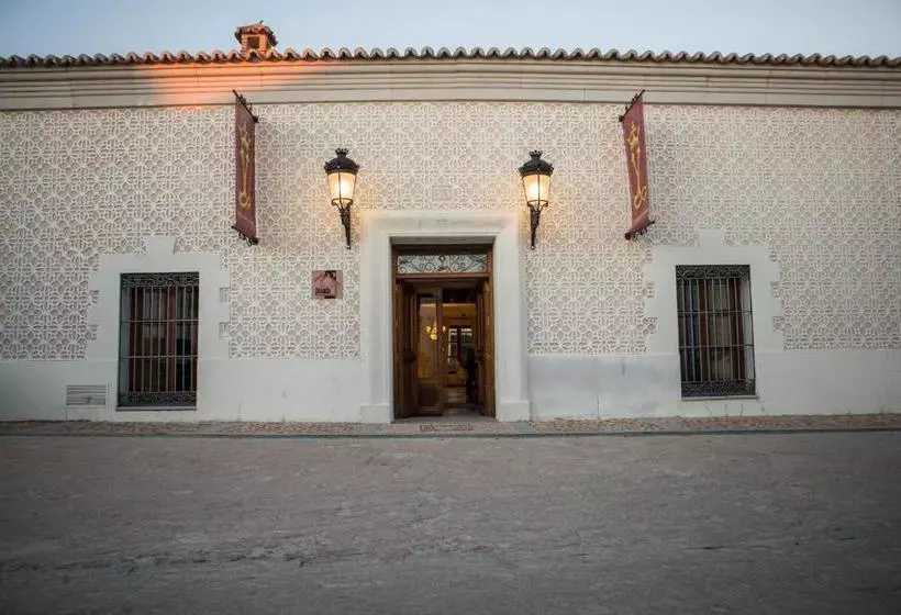 ホテル Posada Isabel De Castilla
