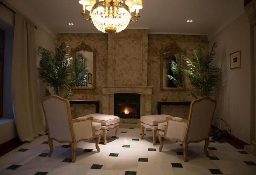 Отель Posada Isabel De Castilla