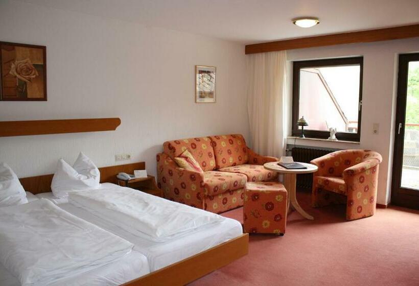 בית מלון כפרי Restaurant Kohlenbacher Hof