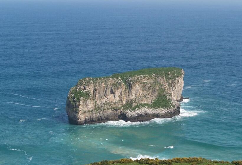 교외 호텔 Pugide