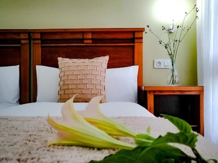 교외 호텔 Pugide