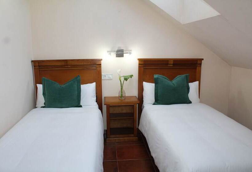 교외 호텔 Pugide