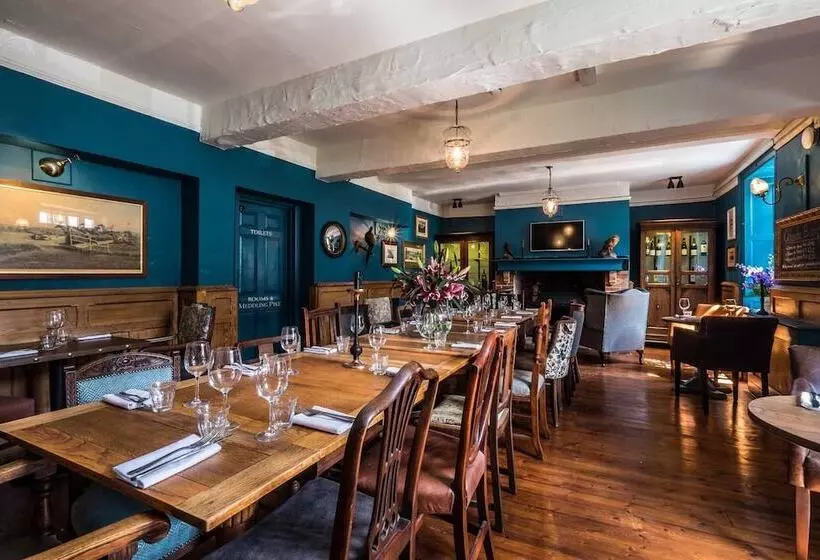 فندق The Lamb Inn