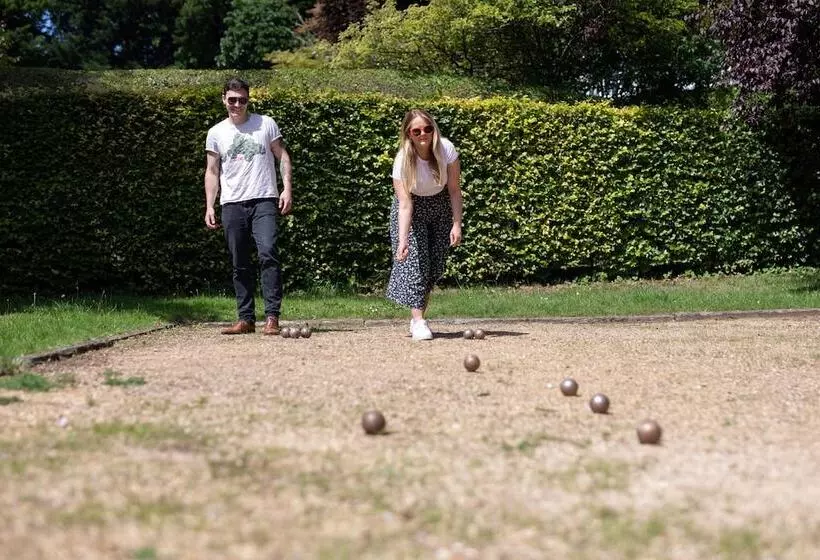 فندق The Lamb Inn