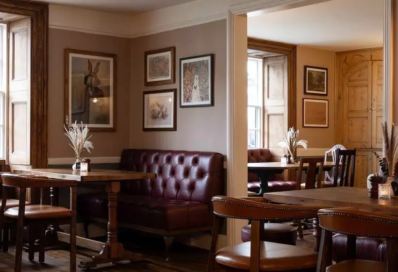 فندق The Lamb Inn