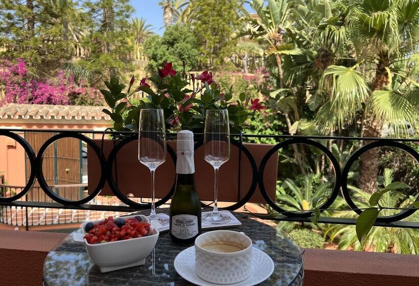 فندق The Marbella Heights Boutique