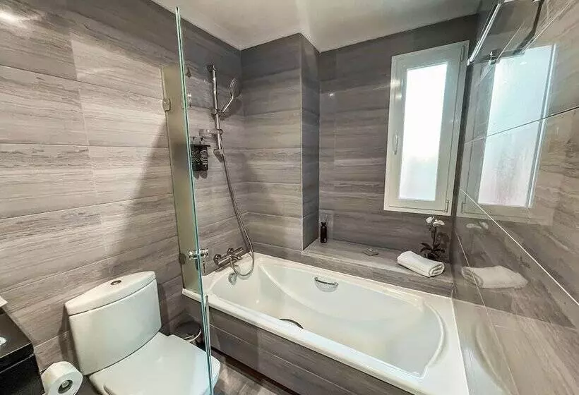 酒店 The Marbella Heights Boutique