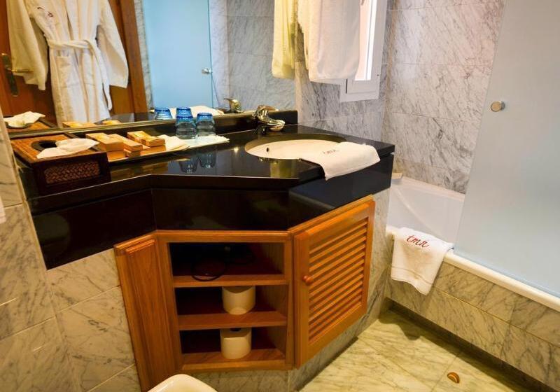 فندق The Marbella Heights Boutique