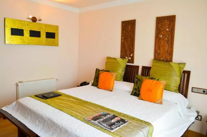 酒店 The Marbella Heights Boutique