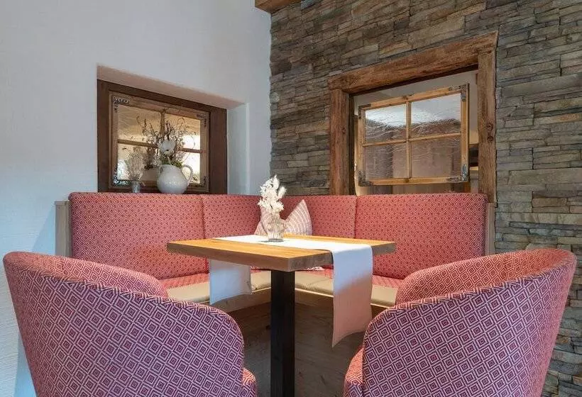 Отель Untersberg