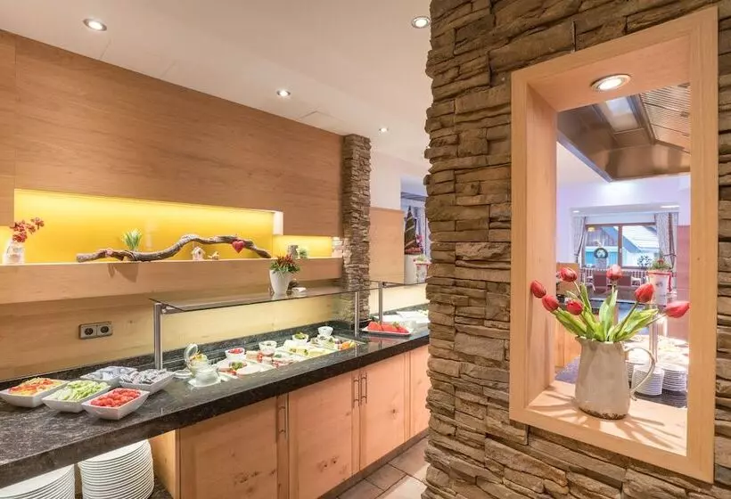 Отель Untersberg