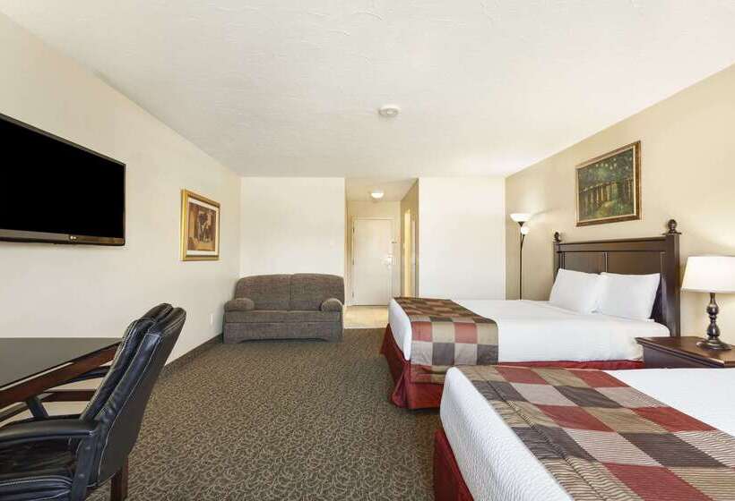 مُتل Days Inn By Wyndham Montreal East